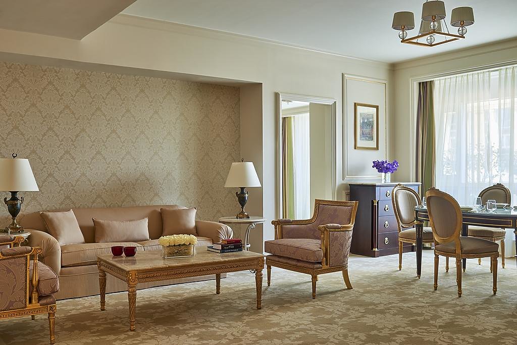 Premium Suite