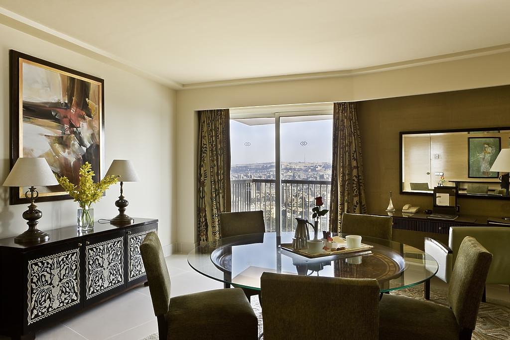 Opera King Suite