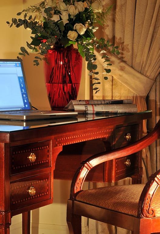 Deluxe King Room overlooking the Nile