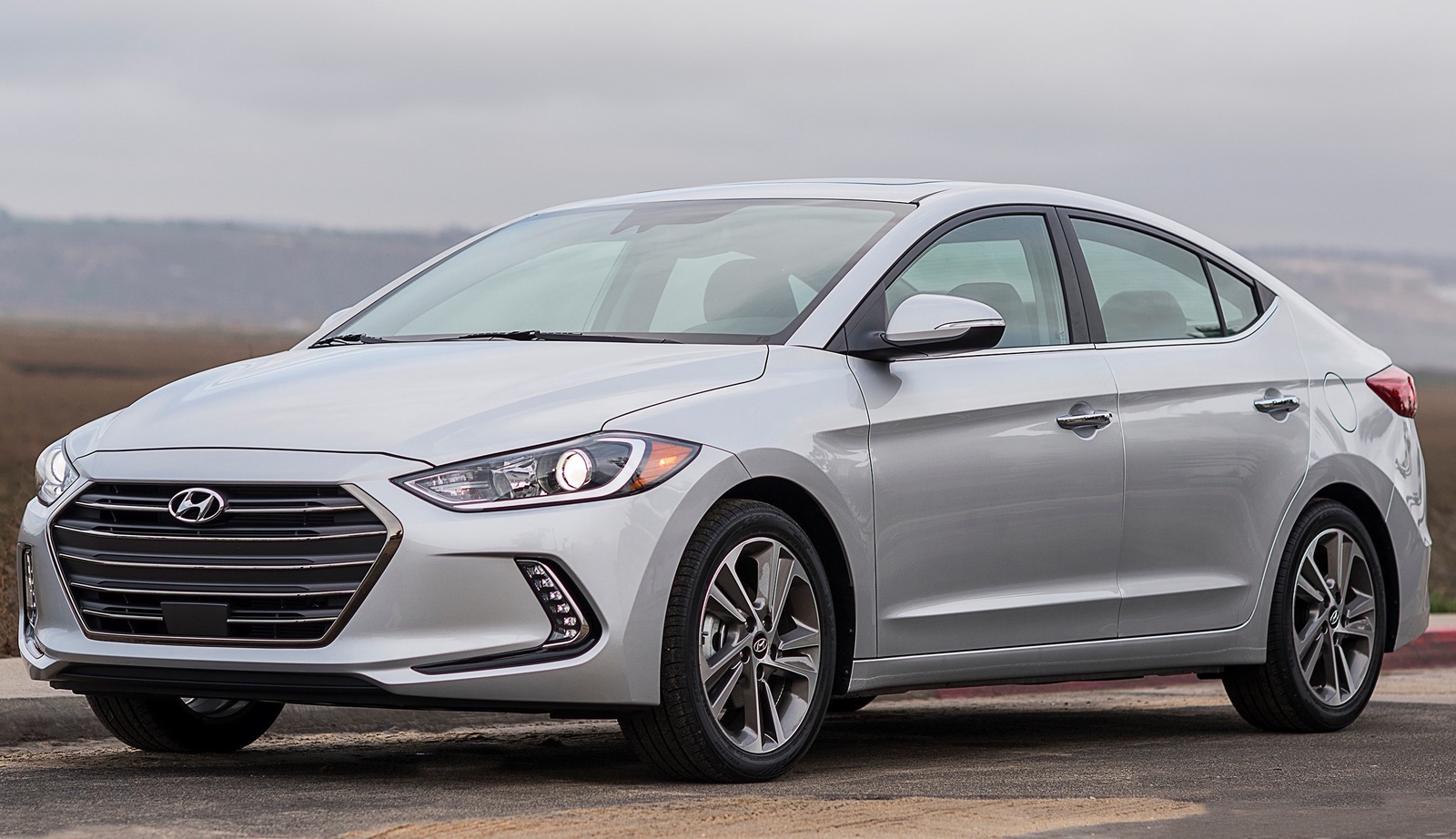 Hyundai Elantra (2019)