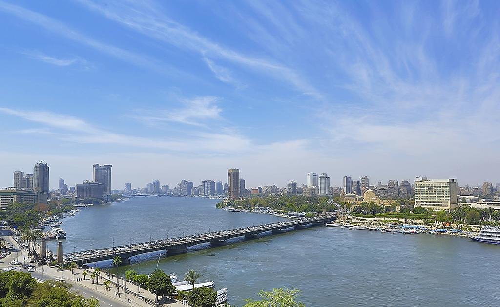 Deluxe room overlooking the Nile