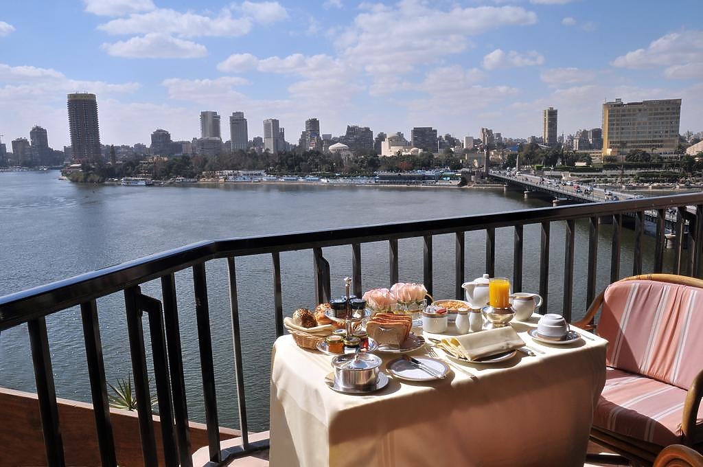 Executive King Suite with Nile View