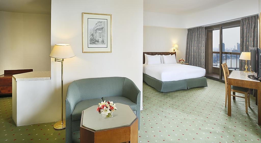 Corner King Room with Nile View